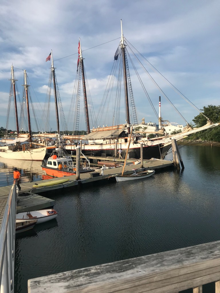 Schooner Victory Chimes